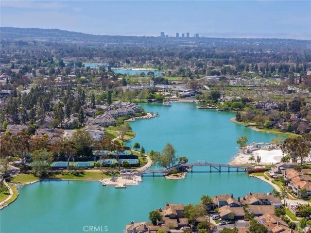69 Thicket 46, Irvine, CA 92614