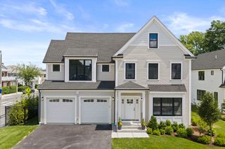 712 Washington, Boston, MA 02135