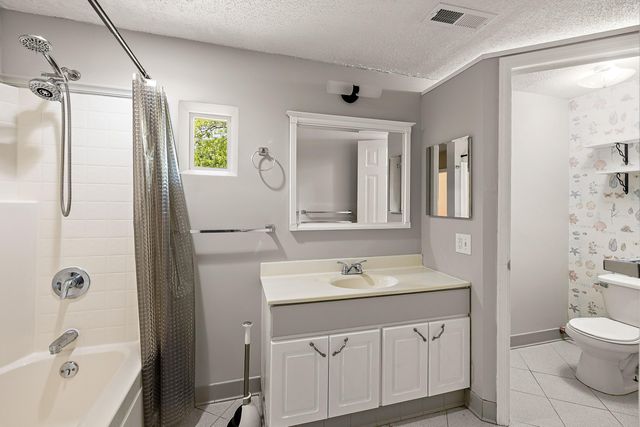 13 Joyce Avenue, Mount Pleasant, SC 29464