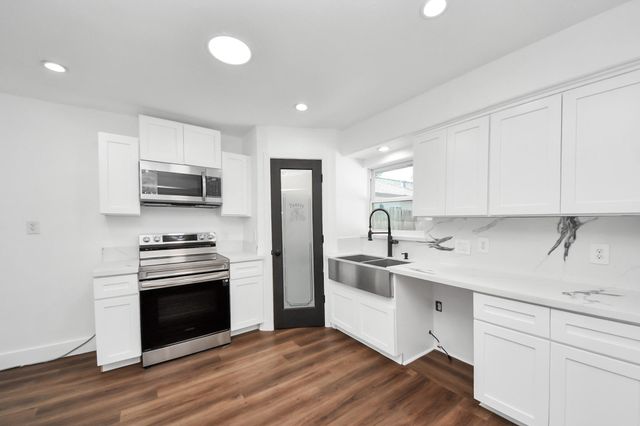 3807 Cherry Meadow Drive, Houston, TX 77039