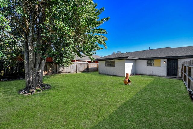 3807 Cherry Meadow Drive, Houston, TX 77039