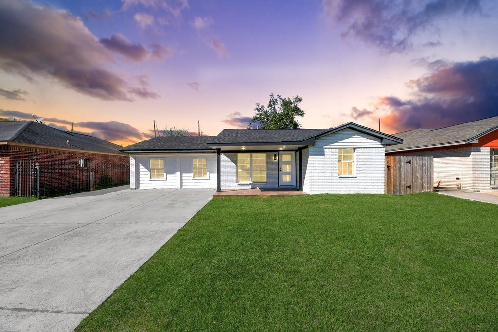 3807 Cherry Meadow Drive, Houston, TX 77039