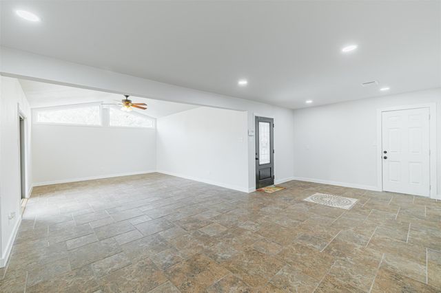 10055 Larston Street, Houston, TX 77055