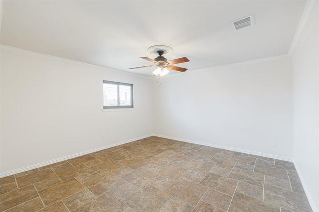 10055 Larston Street, Houston, TX 77055