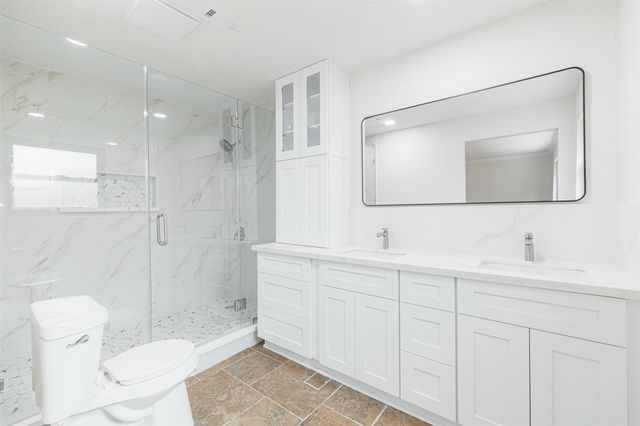 10055 Larston Street, Houston, TX 77055