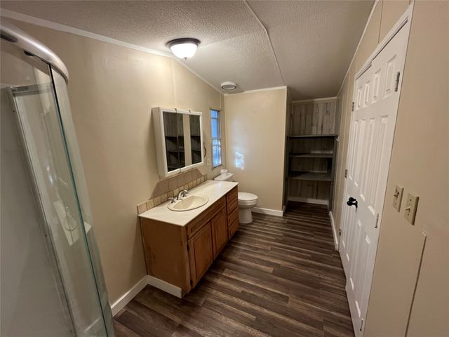 126 Briar Oaks Drive, Azle, TX 76020