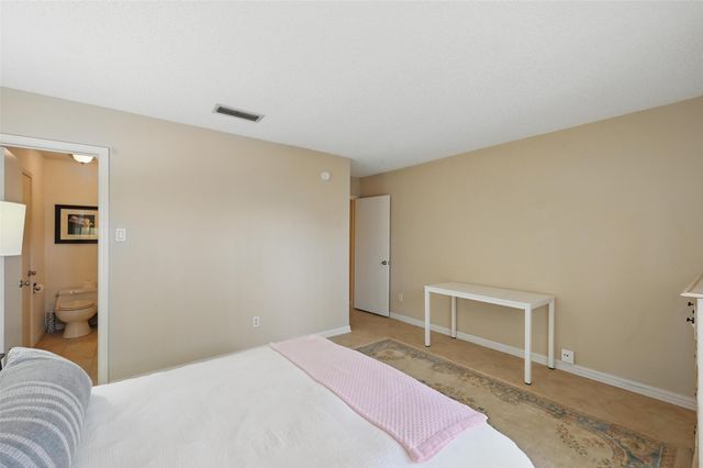 1804 Sunnyvale Road B, Grand Prairie, TX 75050