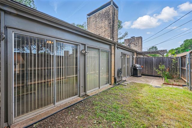 1804 Sunnyvale Road B, Grand Prairie, TX 75050