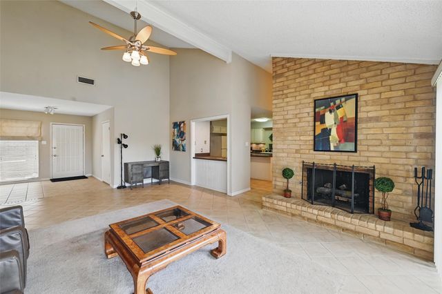 1804 Sunnyvale Road B, Grand Prairie, TX 75050