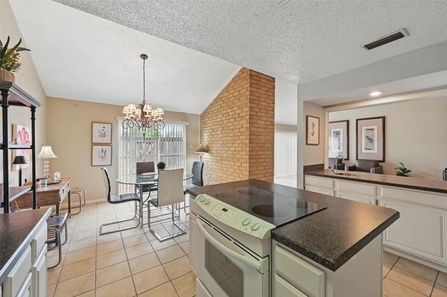 1804 Sunnyvale Road B, Grand Prairie, TX 75050