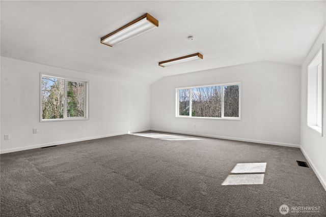 3333 Creek View Court SE, Port Orchard, WA 98366