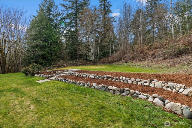 3333 Creek View Court SE, Port Orchard, WA 98366