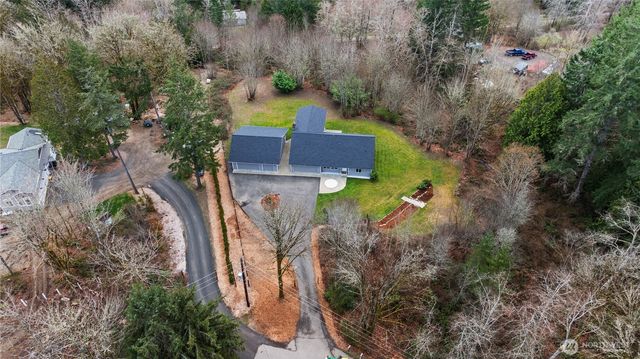 3333 Creek View Court SE, Port Orchard, WA 98366