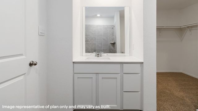 2104 Chantilly Lane, Arlington, TX 76015