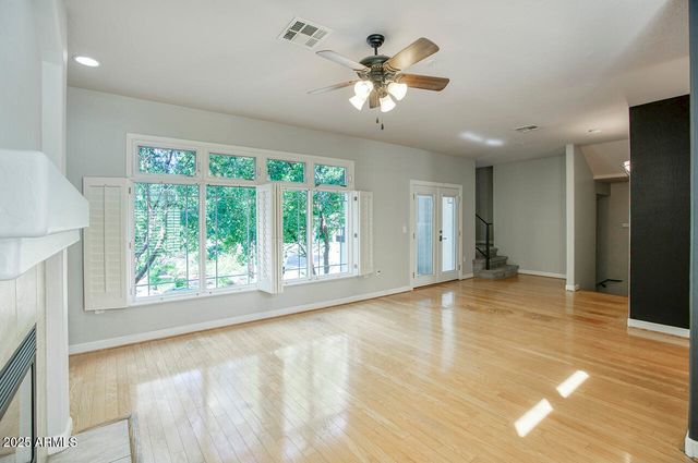 235 W PORTLAND Street, Phoenix, AZ 85003