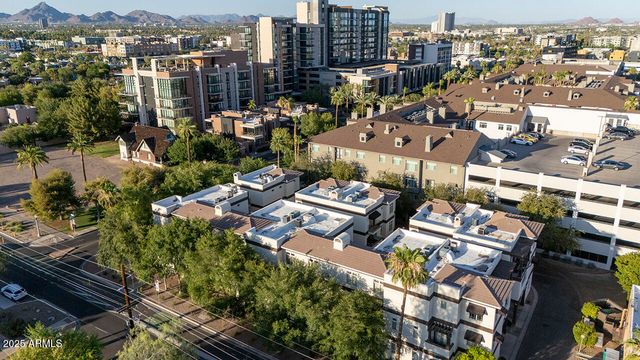 235 W PORTLAND Street, Phoenix, AZ 85003