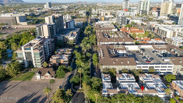 235 W PORTLAND Street, Phoenix, AZ 85003