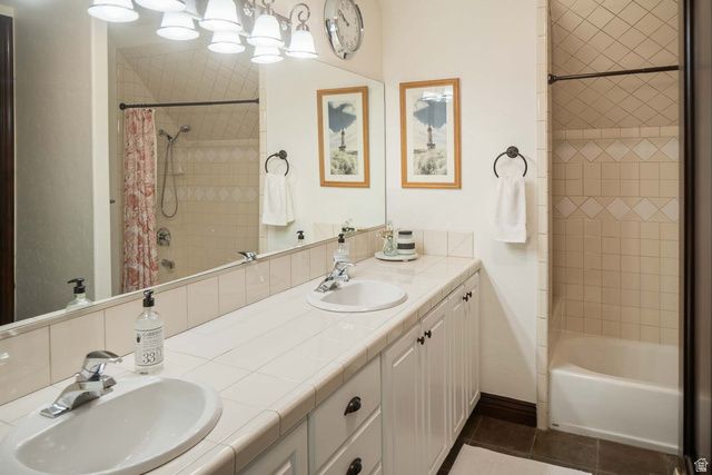 6208 W SKYLINE DR, Highland, UT 84003