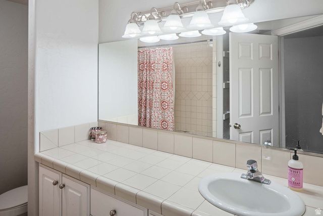 6208 W SKYLINE DR, Highland, UT 84003