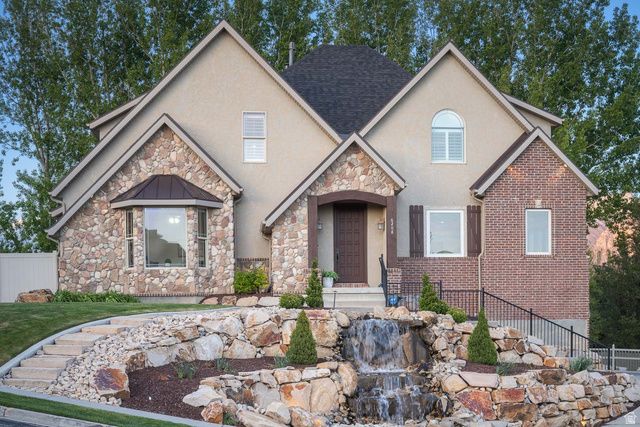 6208 W SKYLINE DR, Highland, UT 84003