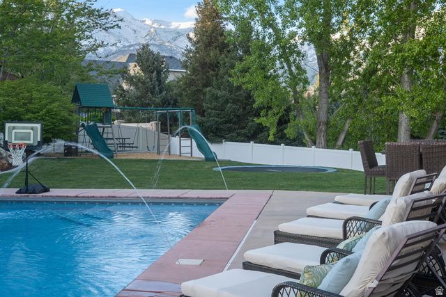 6208 W SKYLINE DR, Highland, UT 84003