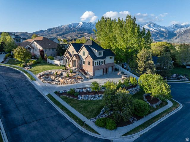 6208 W SKYLINE DR, Highland, UT 84003