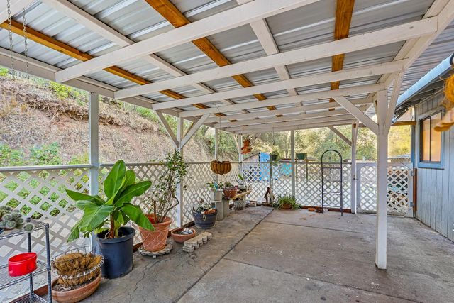 9174 Highway 26, Mokelumne Hill, CA 95245