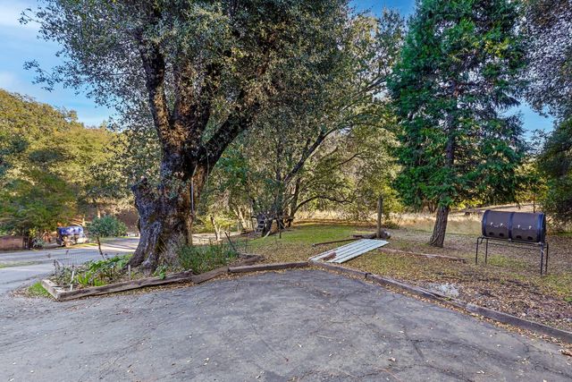 9174 Highway 26, Mokelumne Hill, CA 95245