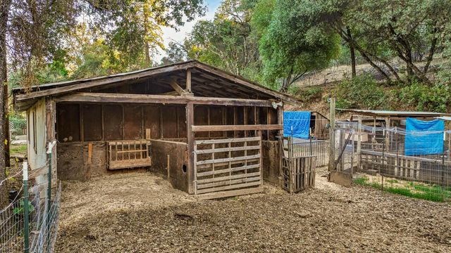 9174 Highway 26, Mokelumne Hill, CA 95245