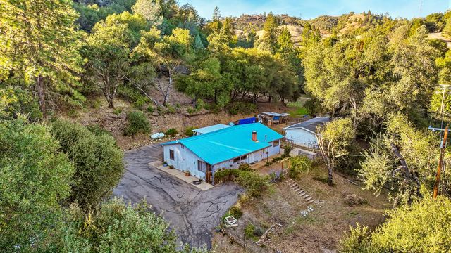 9174 Highway 26, Mokelumne Hill, CA 95245