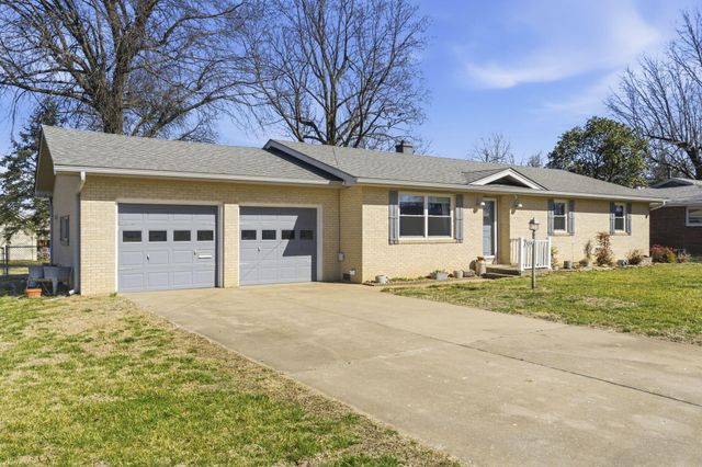 519 W Woodland Street, Springfield, MO 65807