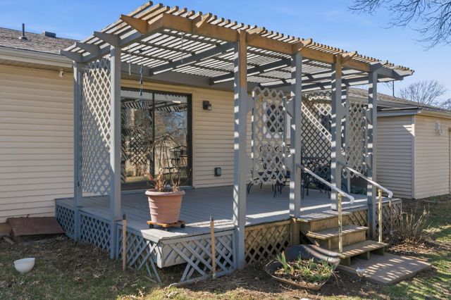 519 W Woodland Street, Springfield, MO 65807