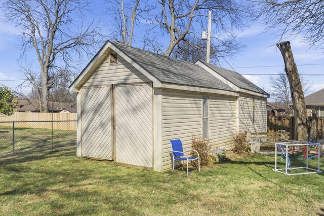 519 W Woodland Street, Springfield, MO 65807