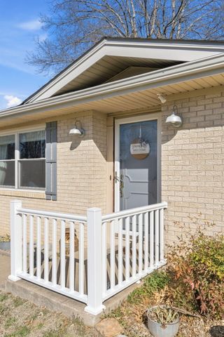 519 W Woodland Street, Springfield, MO 65807