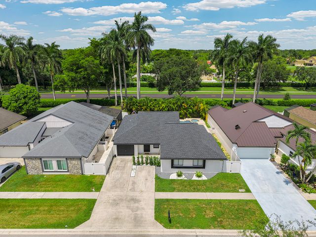 21641 SUTTERS Lane, Boca Raton, FL 33428