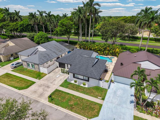 21641 SUTTERS Lane, Boca Raton, FL 33428