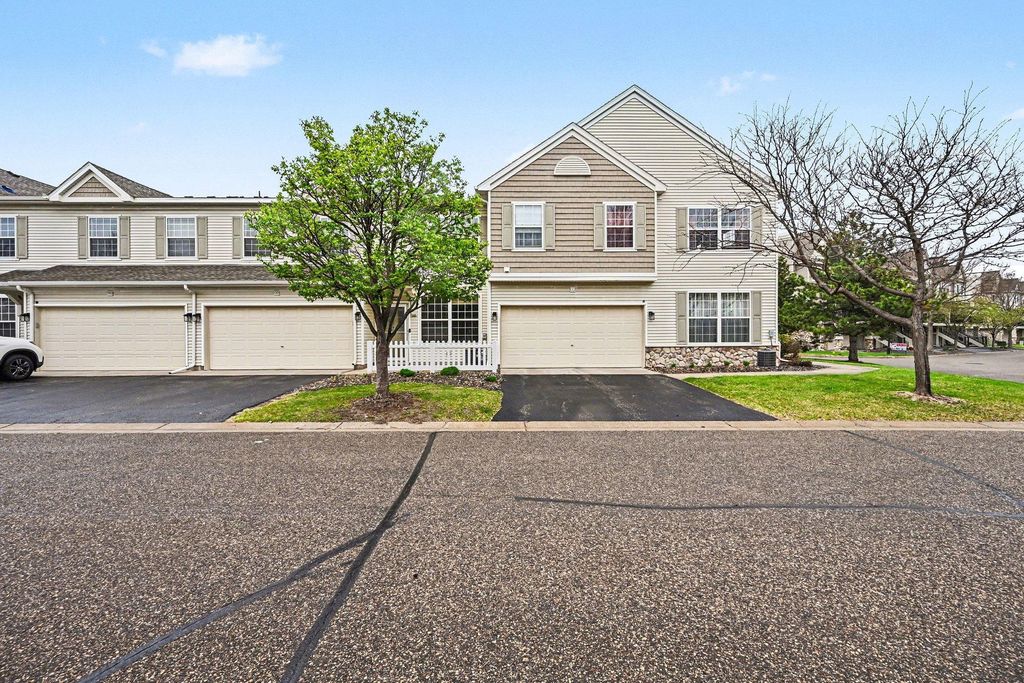 11212 Aberdeen Street NE C, Blaine, MN 55449 — exterior