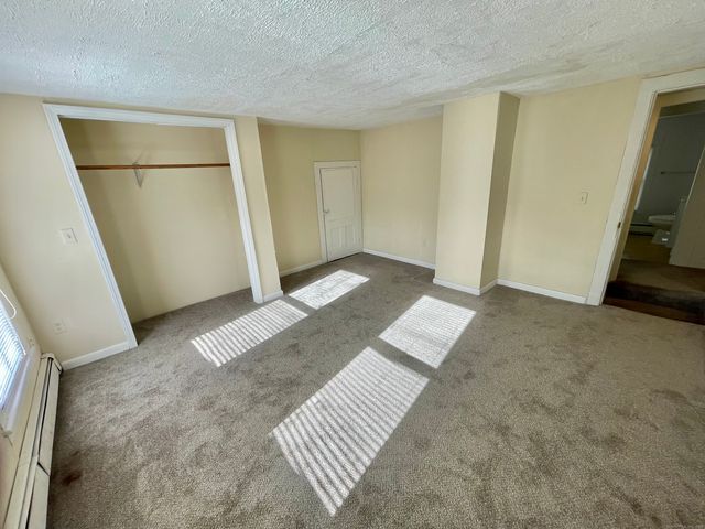 25 Pleasant Street, Ansonia, CT 06401