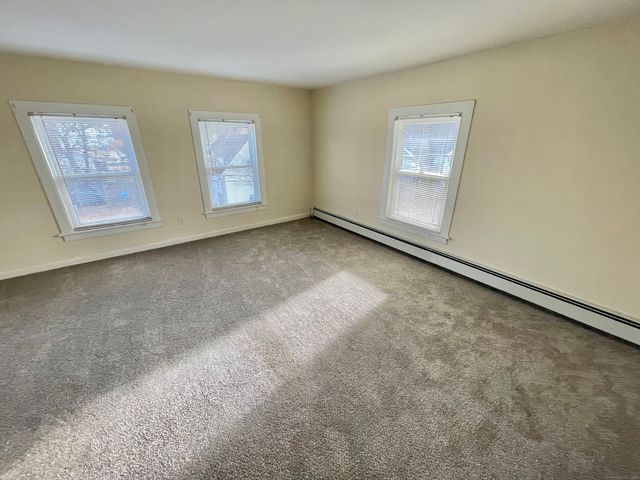 25 Pleasant Street, Ansonia, CT 06401