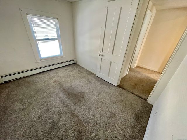 25 Pleasant Street, Ansonia, CT 06401