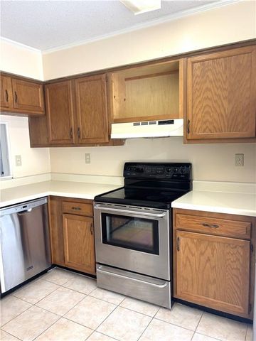5900 Grelot Road 101, Mobile, AL 36609