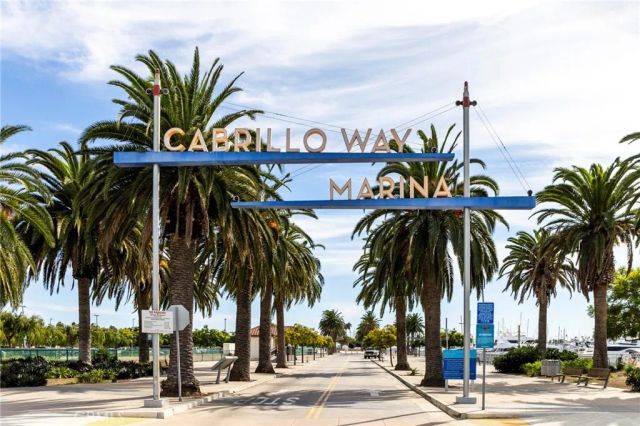 511 S Harbor 412, San Pedro, CA 90731