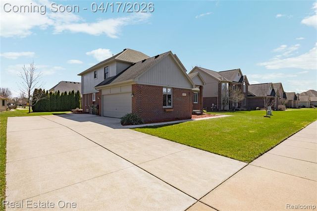 14817 Sparrow Drive, Shelby Twp, MI 48315