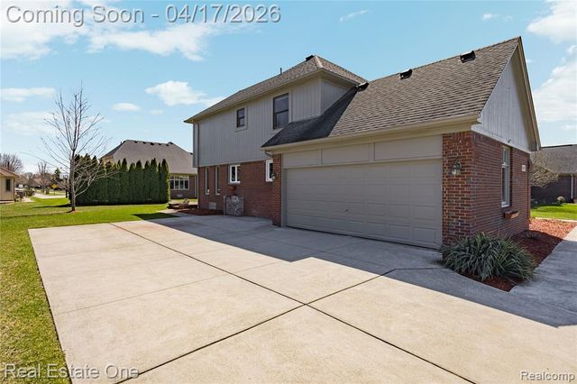 14817 Sparrow Drive, Shelby Twp, MI 48315