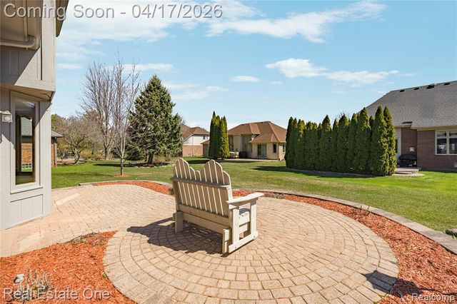 14817 Sparrow Drive, Shelby Twp, MI 48315