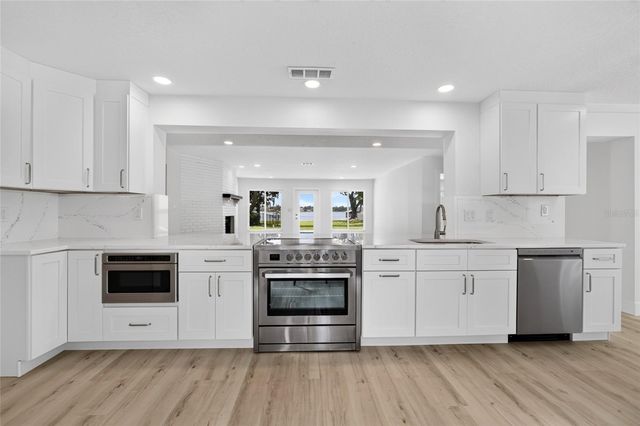 1225 HOFFNER AVENUE, Orlando, FL 32809