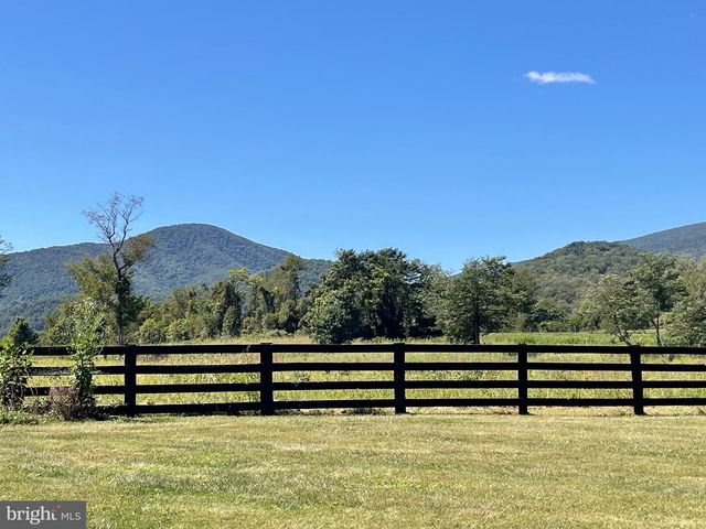 521 DEARING RD, Huntly, VA 22640