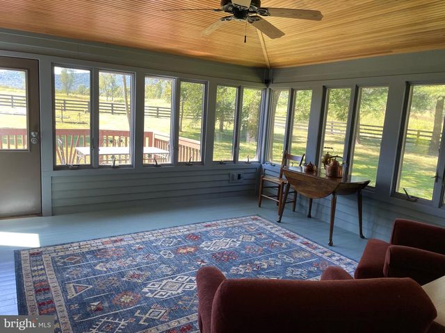 521 DEARING RD, Huntly, VA 22640