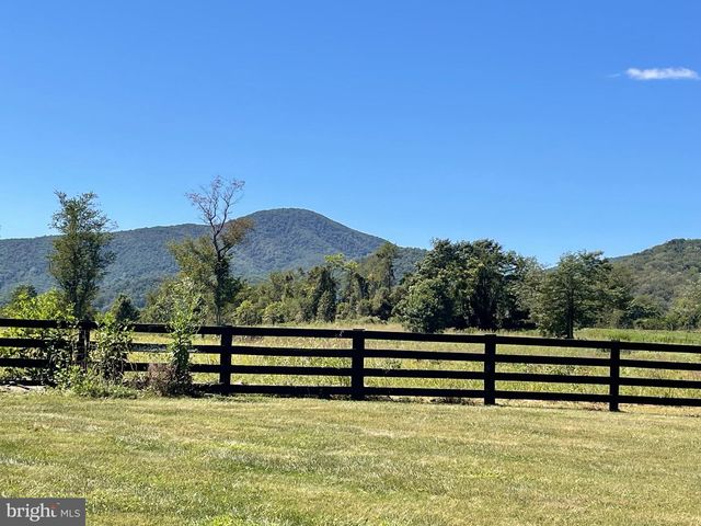 521 DEARING RD, Huntly, VA 22640
