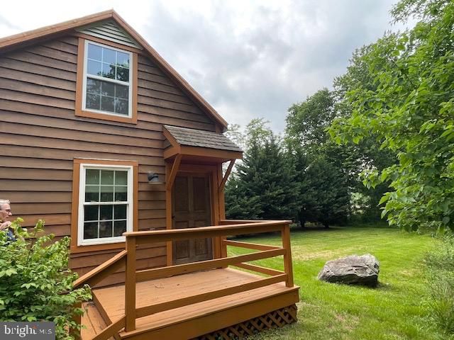 521 DEARING RD, Huntly, VA 22640